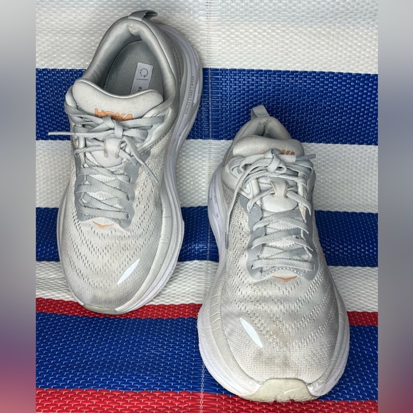 Hoka Bondi 8 - World Famous Round Toe Pro Athlete Running Sneakers - Size 8 D - Picture 3 of 17
